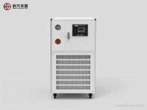 高低溫循環器使用時要注意的事項